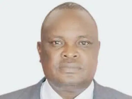 Governor mourns ex-clerk mistakenly shot dead by police
