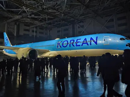 Korean Air Unveils Record $50 Billion Boeing Order Amid U.S. Trade Pressures