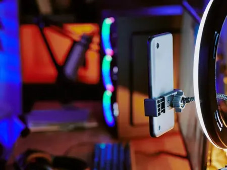 4 Ways to Set Up a Professional Streaming Studio: A Step-by-Step Guide