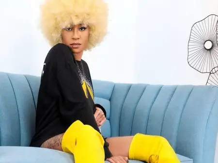 “I’m Sorry, I Love You Like A Friend” – Noti Flow Rejects Mustapha’s Proposal On Camera