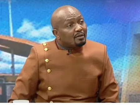 Uhuru Kenyatta gov’t paid MPs Ksh.100K each to remove Duale as Majority Leader; Moses Kuria
