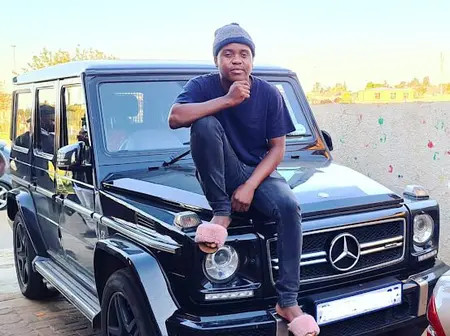UNBELIEVABLE!!! Here is a 28 years old Kenyan guy who lives like a KING because of Sportpesa. He owns three cars and lives in a 5 Bedroom house. This is what he does differently from others.
