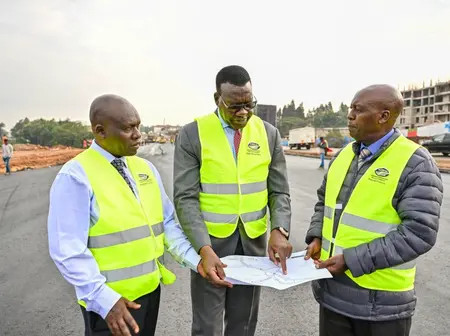 Roads CS Chirchir Inspects Nairobi-Nakuru Highway interchanges, underpasses