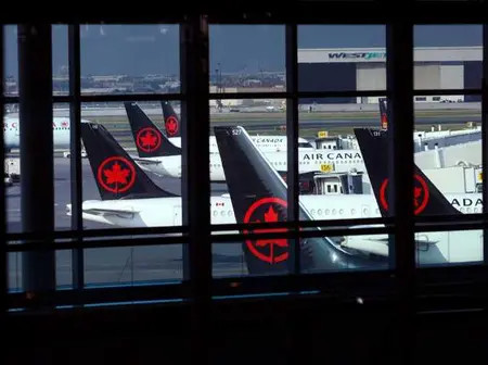 Air Canada set to shut down over flight attendants strike