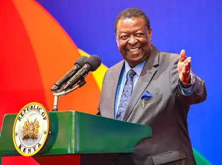 Pick your own leader, Mudavadi tells Malava residents