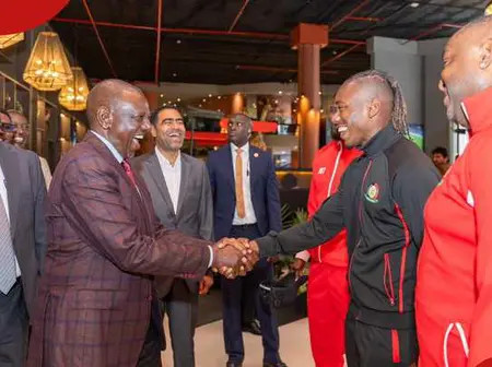 Ruto’s KSh 2.5m Reward to Harambee Stars CHAN Team Subject to Tax, Expert Explains
