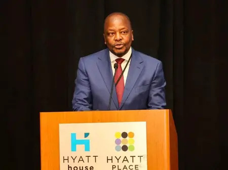Kagwe urges global investors to package tea in Kenya for appeal