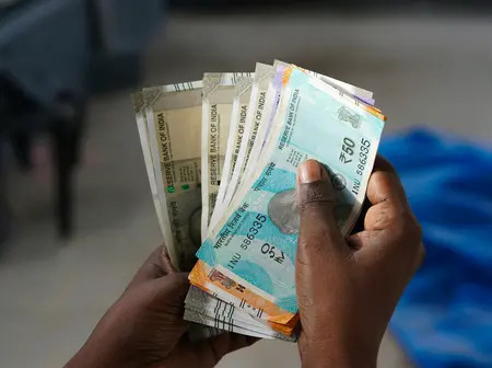 Smart and Practical Ways University Students Can Make Money While Studying