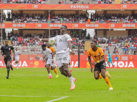 Kenya’s Ryan Ogam arrives in Vienna to finalise his move to Wolfsberger AC