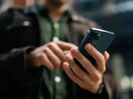 How To Add A Gmail Account On iPhone