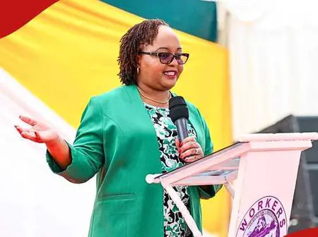 Anne Waiguru Warns Politicians Against Dragging Her Husband Into Politics: “Siulizi Bibi Ya Mtu”