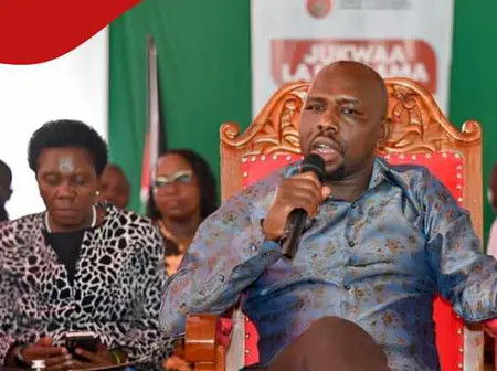 Kipchumba Murkomen Irked as OCS Shows Up in His Meeting Drunk: “Mnakunywa Exhibit”