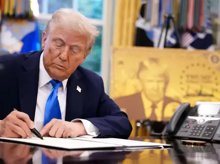 Trump imposes $100,000 (Sh13 million) annual fee on H-1B work visa