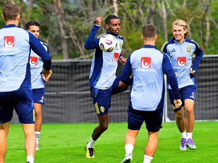 Isak trains with Sweden after record Liverpool move