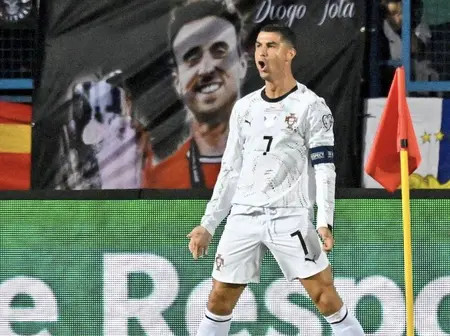 40-year-old Ronaldo Shines as Portugal Thrash Armenia 5-0