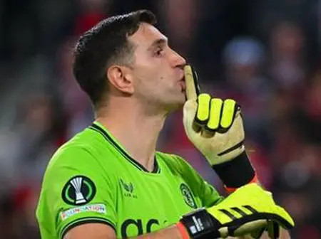 ‘At Aston Villa He’s The Messi of Barcelona’ – Emiliano Martinez’s Brother Explains Failed Move to Man United