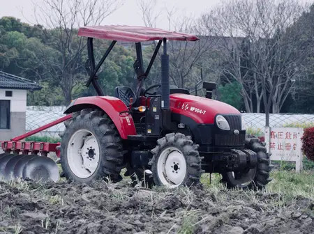 Jane Mango: How 26-Year-Old Graduate Earns Up To Sh 120,000 Monthly From Tractor Business