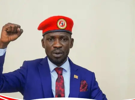 Bobi Wine urges Ugandans to remain hopeful as he performs live in London