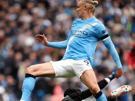 Haaland’s Brace Sinks Man United in Derby, City Extends Dominance