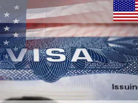 H-1B Visa Shake-Up Crushes Indian Students’ American Dreams