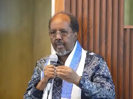 President Mohamud defends land demolitions in Mogadishu, says Banadir Administration has egal authority